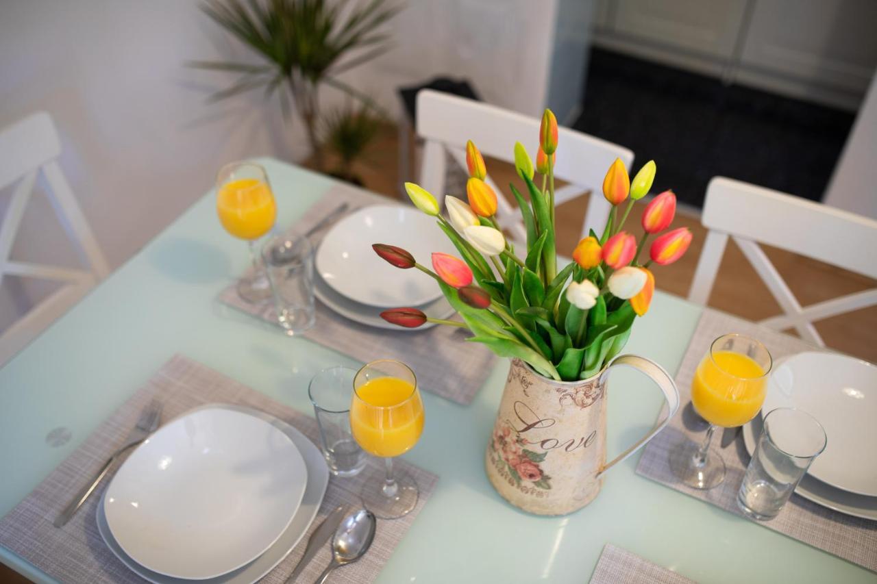 Apartment Lora ซริกเวนิซา ภายนอก รูปภาพ